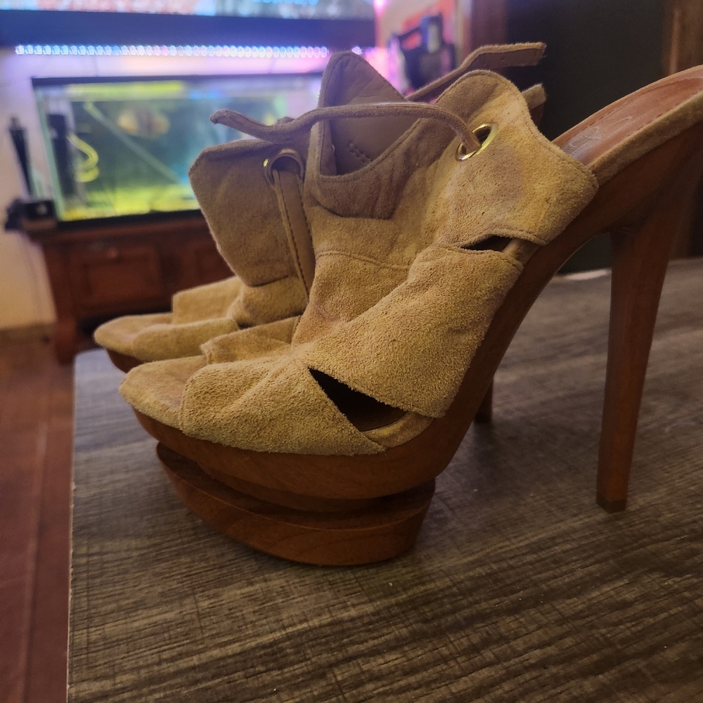 Elegant Tan High Heel Sandals